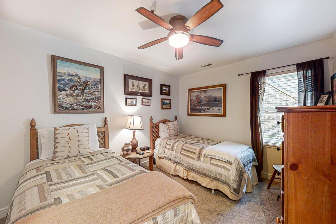 Park Ave Manor 3B Apartment พาร์คซิตี ภายนอก รูปภาพ