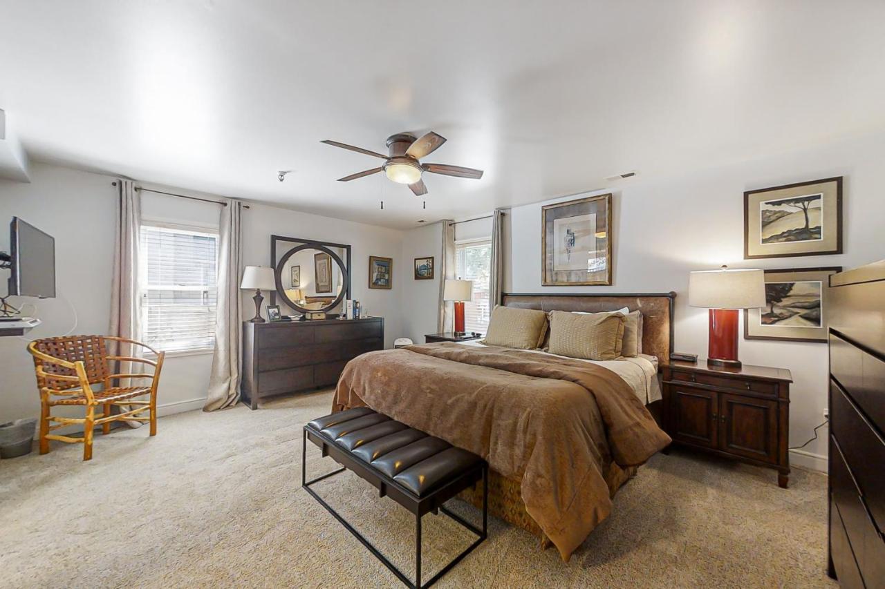 Park Ave Manor 3B Apartment พาร์คซิตี ภายนอก รูปภาพ